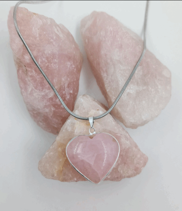 Collar Corazon Rosa Místico - Imagen 2