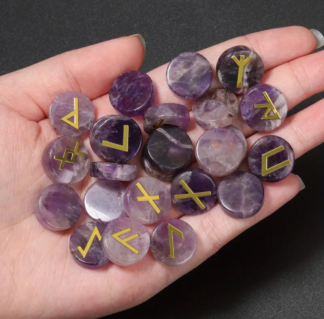 Juego 25 piezas Runas Vikingas en piedra de amatista - Imagen 2
