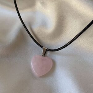 Collar Corazón Cuarzo Rosa