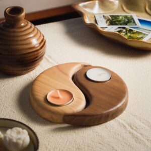 Candelabro Yin Yang de madera